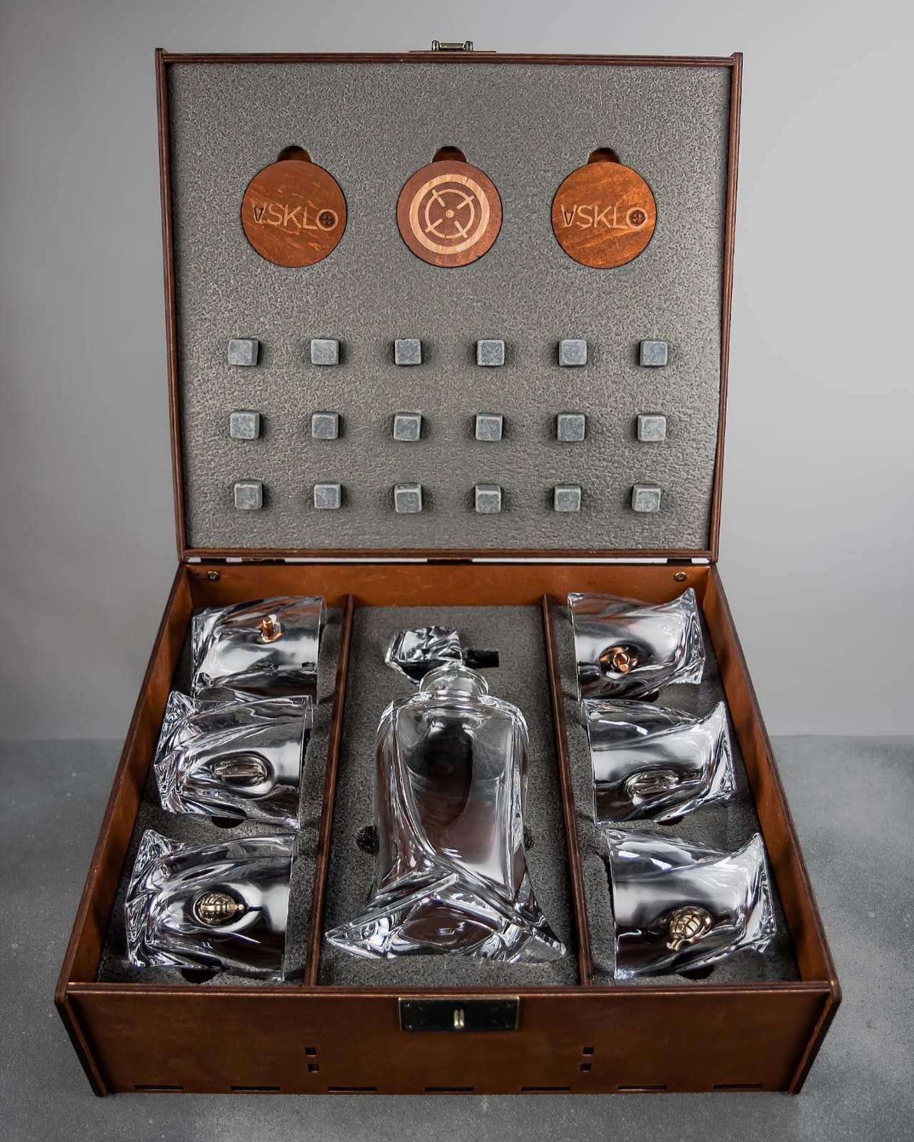 BIGSET VASOS DC + JHONNY BLACK LABEL 1 LT